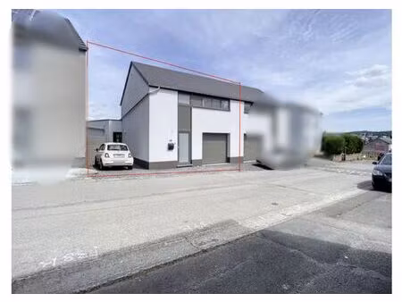 maison à louer à rue de la croix 19 rochefort (vbe50167)