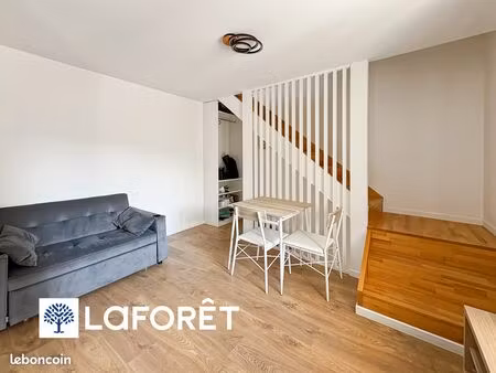 studio 1 pièce 19 m²