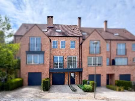 spacieuse maison familiale 5 chambres – 215 m² – garage doub