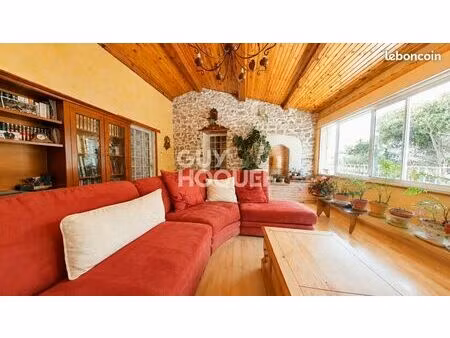 maison de village 7 pièces 208 m²