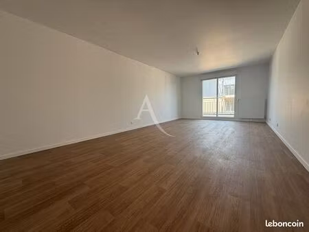 appartement 3 pièces 69 m²