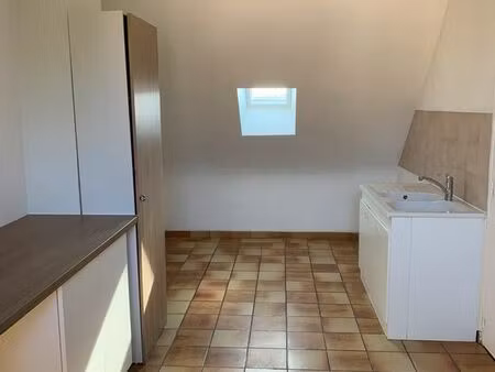 savigny sur orge f2 42m2 loyer 816 euros   vue sur jardins  proche commerces et bus