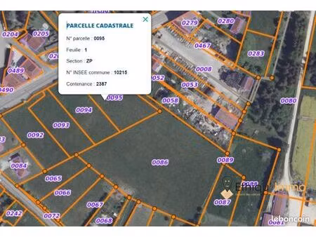 terrain 2387 m² magny-fouchard