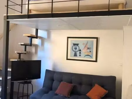 appartement meublé avec charme - à 100 m de la gare