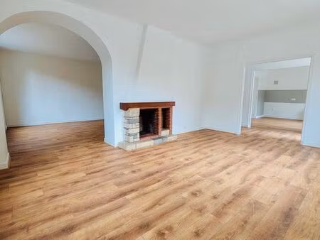maison rénovée à louer