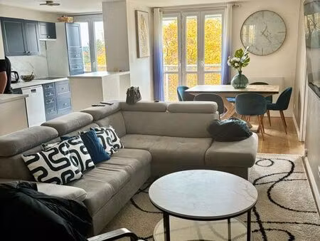 appartement refait à neuf - loc bois d’arcy