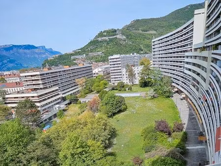 particulier loue appartement meublé  place jean moulin à grenoble