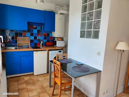 location charmant deux pièces meublé