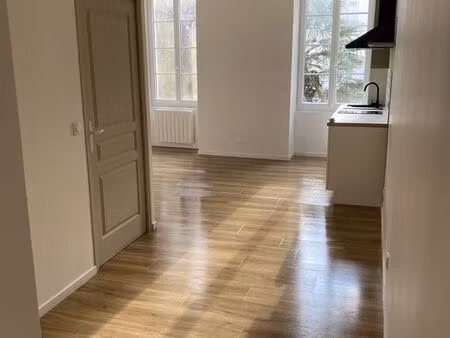 appartement 2 pièces - 37 m2 - libre - 540 cc