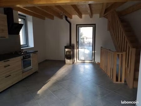 a louer a valbonnais maison entièrement rénovée
