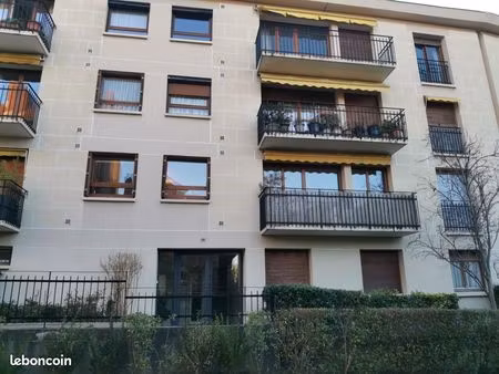 appartement 1 pièce 17 m²