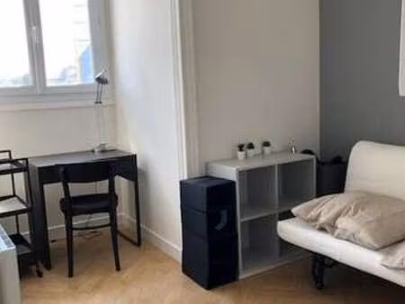 location appartement chambre meublé à caen (14000) : à louer chambre meublé / 10m² caen