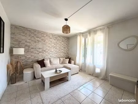 appartement 2 pièces avec terrasse