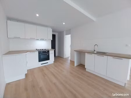 appartement 3 pièces 50 m²
