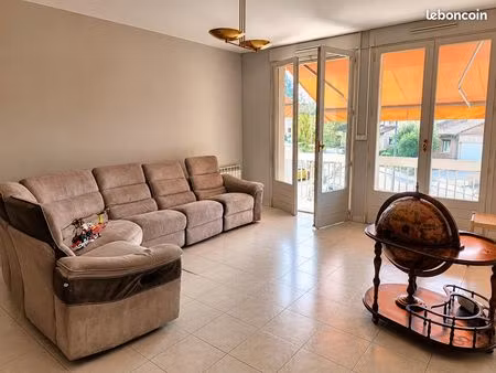 appartement t3 - centre-ville d'albi avec garage