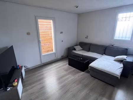 f4 68m² rdc libre le 1er septembre