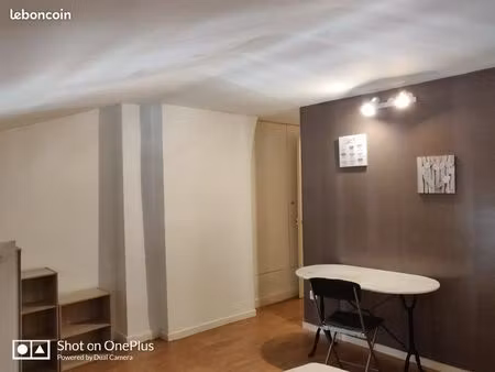 studio meublé lumineux