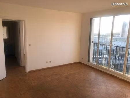 apparemment pour investir( vente loué 885)