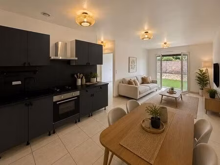 appartement f2 non meublée (emplacement priviligié)