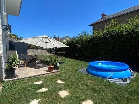 appartement meublé + jardin + terrasse + stationnement gratuit