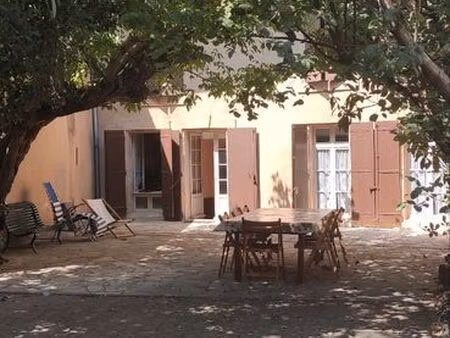 a vendre maison 180 m2+ 100m2 grenier+200m2 dépendances