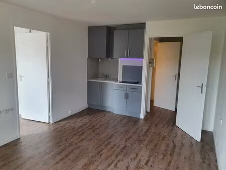appartement t2  33 83m2