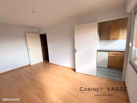 studio 1 pièce 22 m²