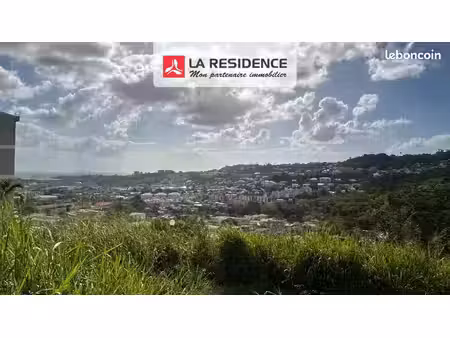 terrain 966 m² fort de france