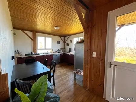 chalet 5 pièces 100 m²