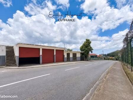 local commercial 79 m²