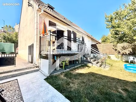 maison 7 pièces 108 m²