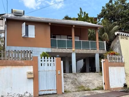 belle maison a louer