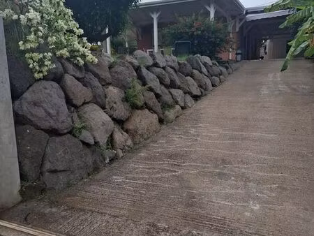 élégante villa avec dépendance au françois