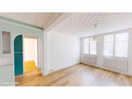 appartement 3 pièces 55 m²