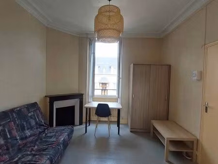 studio centre vierzon  toutes charges comprises