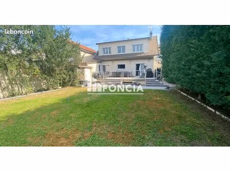 foncia le raincy vous présente cette agréable maison familiale située dans le secteur rech