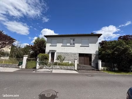 maison 6 pièces 99 m²