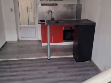 t2 mezzanine 40 m2 rénové disponible de suite