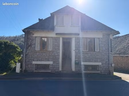 maison en pierre