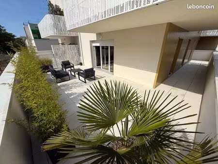 appartement t3 64m2 / terrasse plein sud