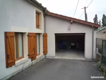 maison 5 pièces 130 m²