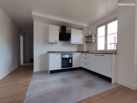 t4 rénové 65m2- les pavillons -sous-bois- 1450 cc