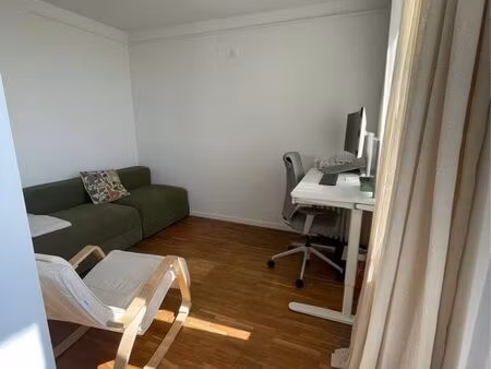 appartement rénové en location meublée pantin 2 chambres r