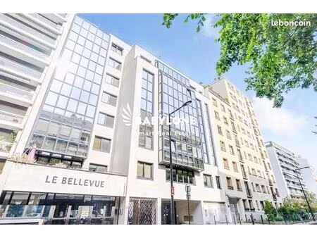 bureaux 980 m²