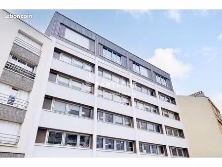 bureaux 290 m²