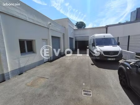 local industriel 862 m²