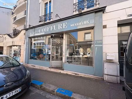 local commercial 55 m² neuilly plaisance