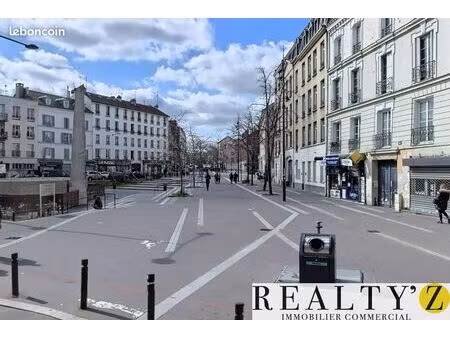 local commercial 258 m²