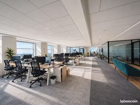 bureaux 547 m²