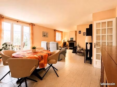 maison en viager 6 pièces 135 m²